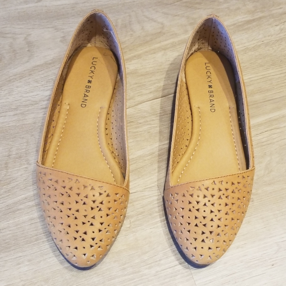 Lucky Brand | tan leather flats